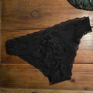Victoria’s Secret Dream Angels Cheekini panties